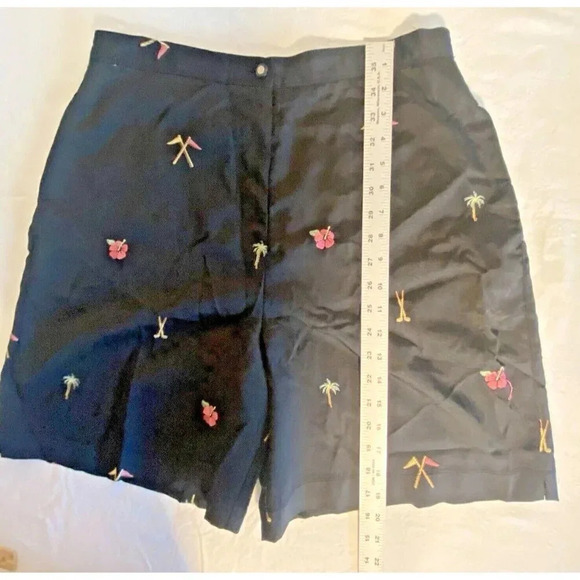Coral Bay Embroidered Golf Shorts Black Women's Size 10 - Picture 4 of 7